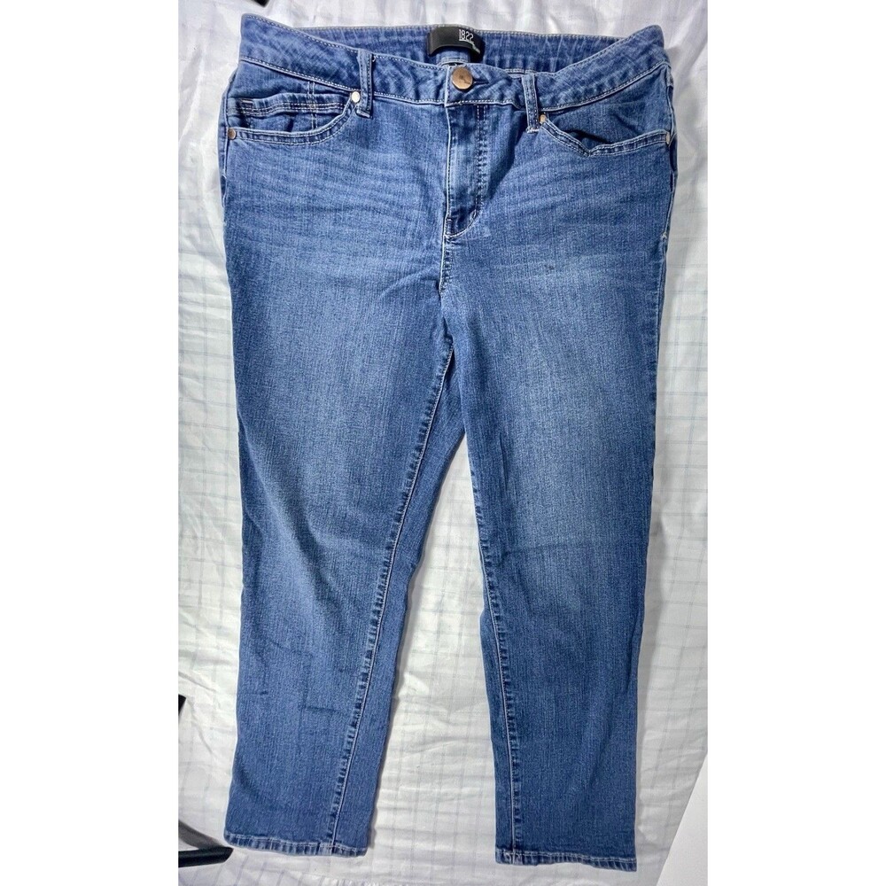 1822 Denim Women's Blue Jeans Size 16 Straight Leg Medium Wash Stretch Casual